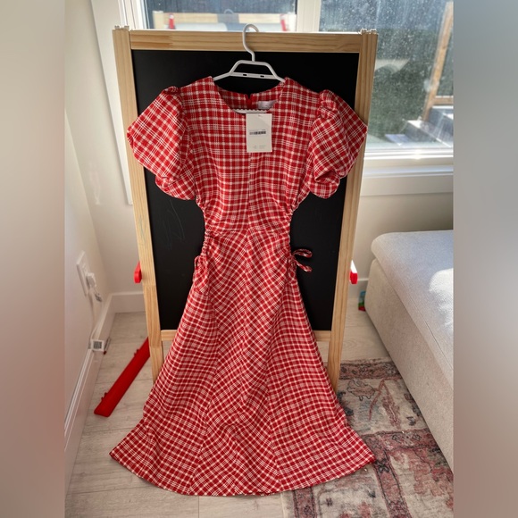 Oak + Fort red plaid puffed sleeve dress with cutout sides NWT size S - Picture 6 of 6
